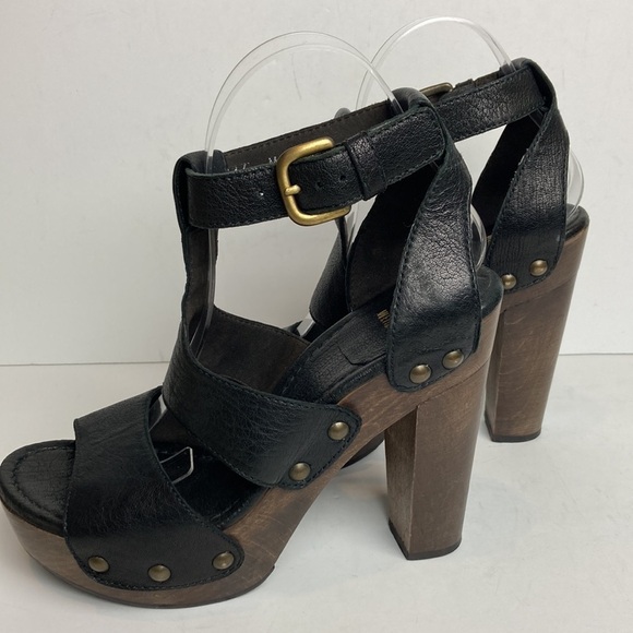 Stuart Weitzman T-Straps Black Leather Wood Heels Studded Sandals SZ 7.5 Party - Picture 2 of 16